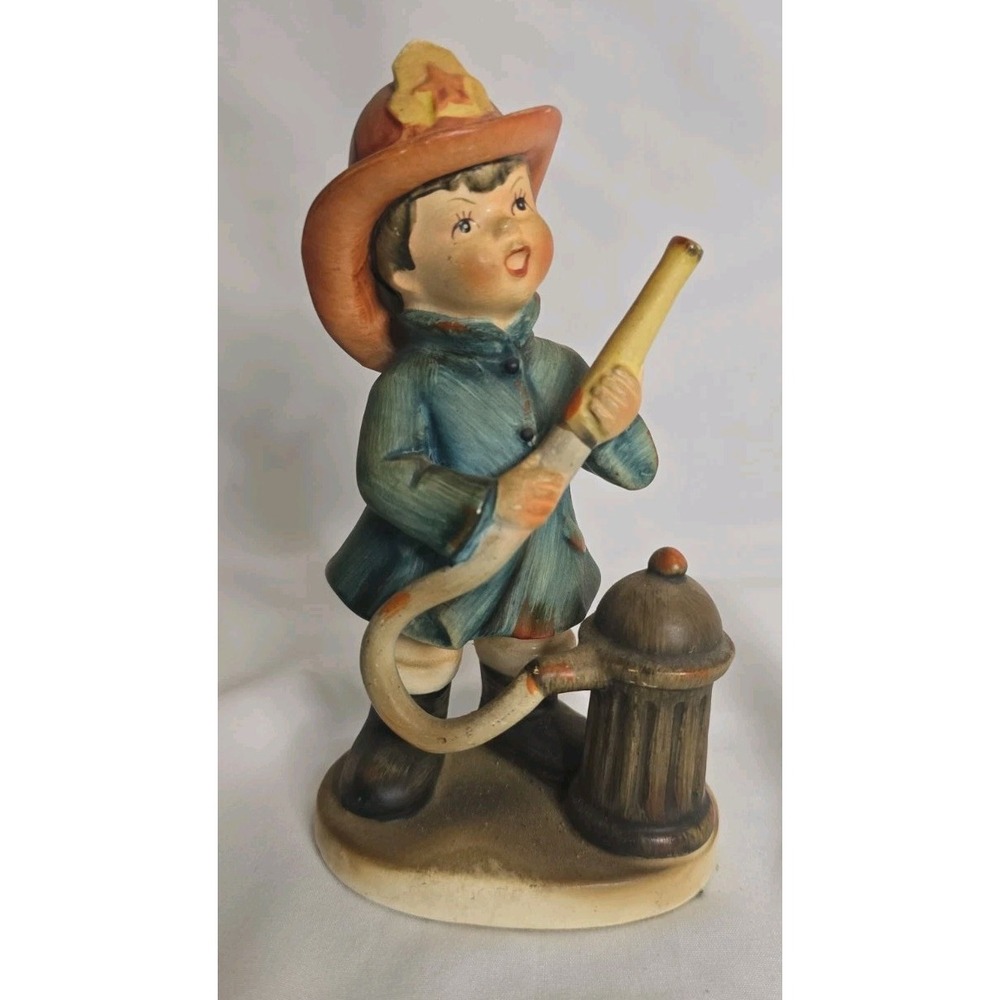 "Little Fireman" #1110 Figurine Manufactured by Lefton Imported From Japan
